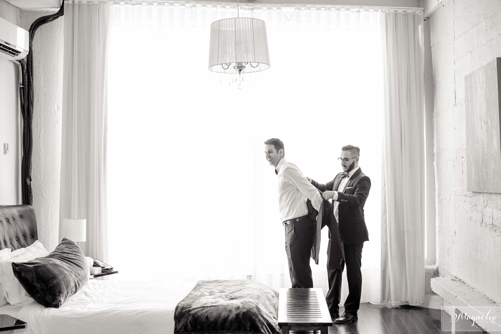 Best Wedding photographer in Montreal Quebec | Magnolia Studio Photography